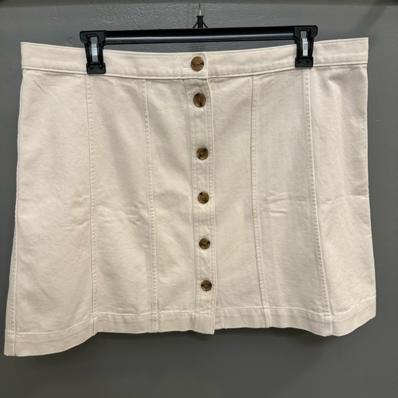 NWT Banana Republic Factory Button-Front Twill Mini Skirt Size 20 - Picture 4 of 8